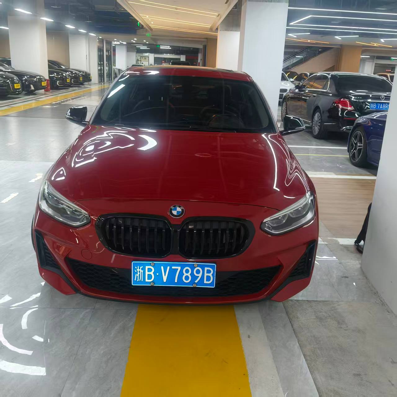 BMW 1 SERIES 120i M Sport Night Edition — фото 1