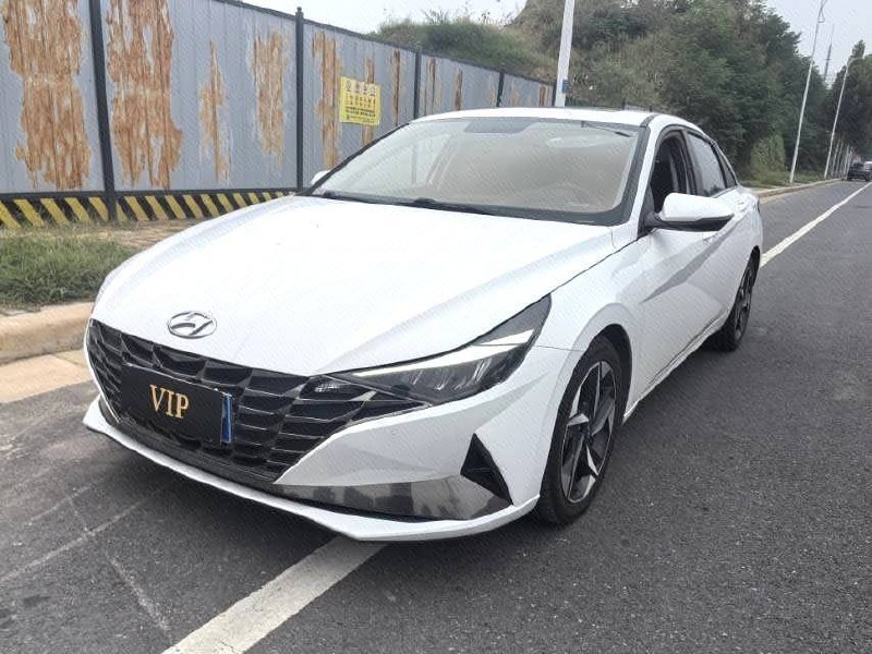 HYUNDAI ELANTRA LUX PREMIUM — СПЕЦ ЦЕНА! — фото 1
