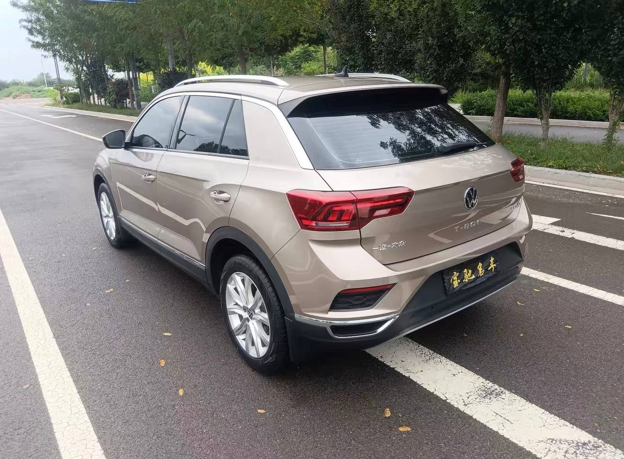 VOLKSWAGEN T-Roc 280 Tsi  Comfort Edition — фото 5