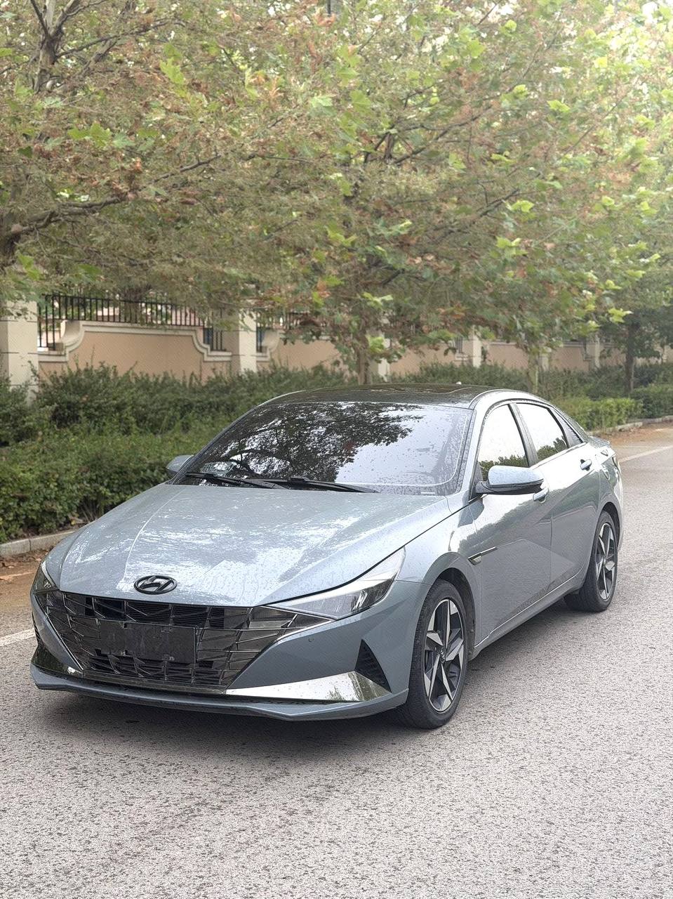 Hyundai Elantra — фото 2