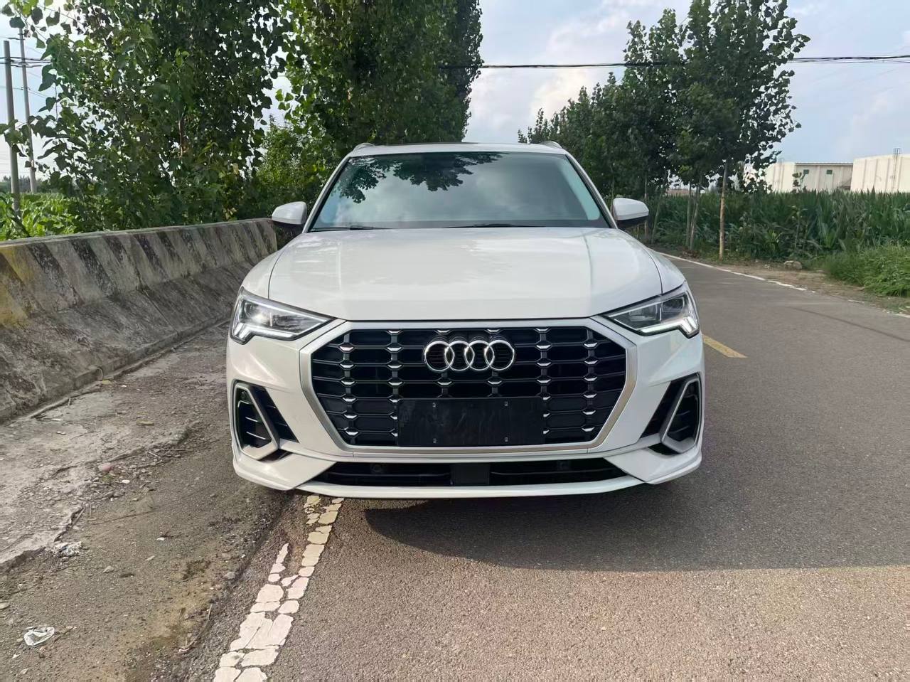AUDI Q2L  35 TFSI — фото 1