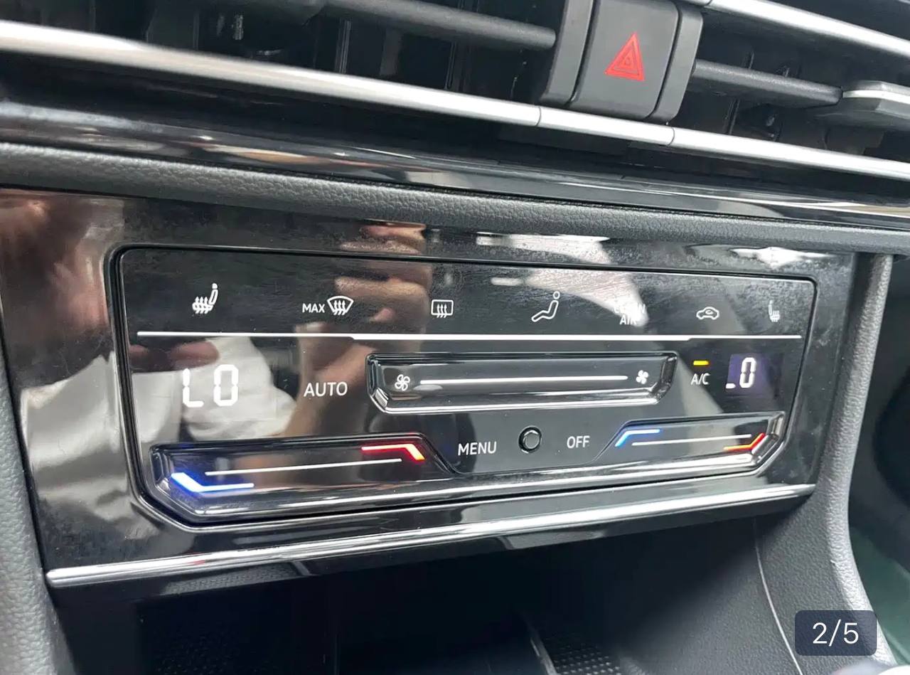 Volkswagen Lavida 280TSI DSG 🔥🔥🔥 — фото 1