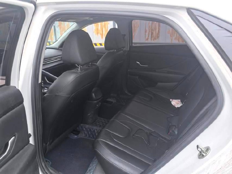 HYUNDAI ELANTRA LUX PREMIUM — СПЕЦ ЦЕНА! — фото 5