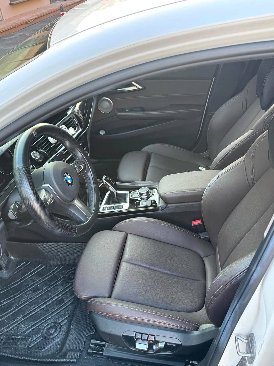 BMW 120i — фото 3