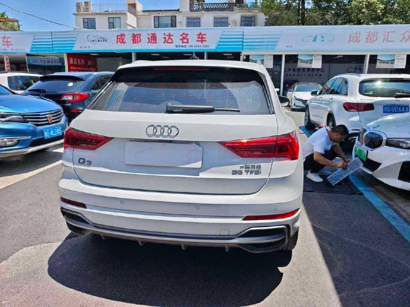 Audi q3 — фото 3