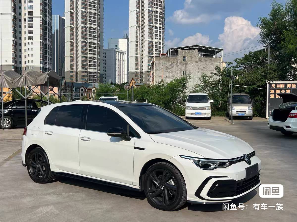 Volkswagen Golf 8 R-Line 280TSI — фото 3