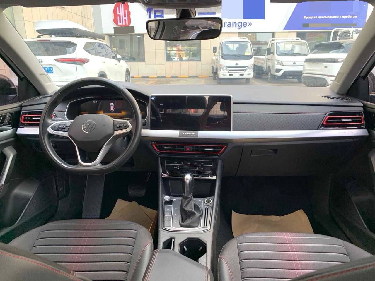 VW Lavida  1.2 TSI 200TSI — фото 3
